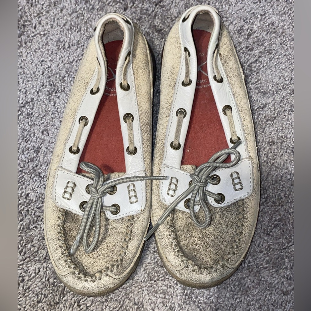 Twisted x moccasins